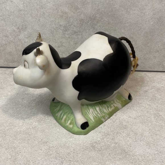 Vintage Ceramic Cow - Picture 2 of 9